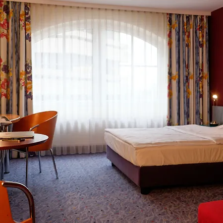 ケーニヒスホフ アム フンクトゥルム 3* ハノーファー