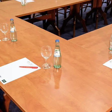 ケーニヒスホフ アム フンクトゥルム ハノーファー