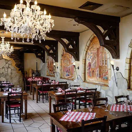 ケーニヒスホフ アム フンクトゥルム